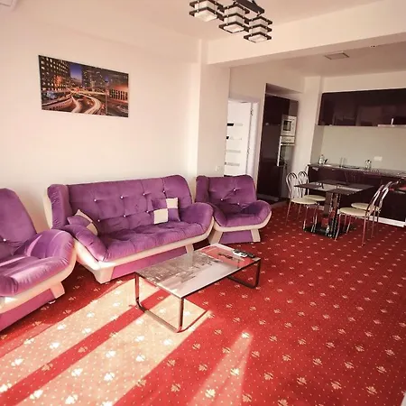 Sweet Hotel